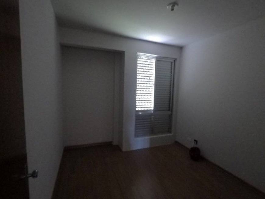 Foto 3 de Apartamento com 3 Quartos à venda, 106m² em Zona 07, Maringá
