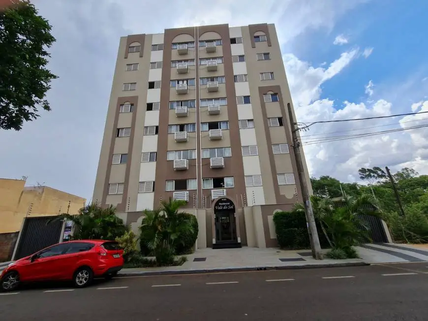 Foto 1 de Apartamento com 3 Quartos para alugar, 113m² em Zona 07, Maringá