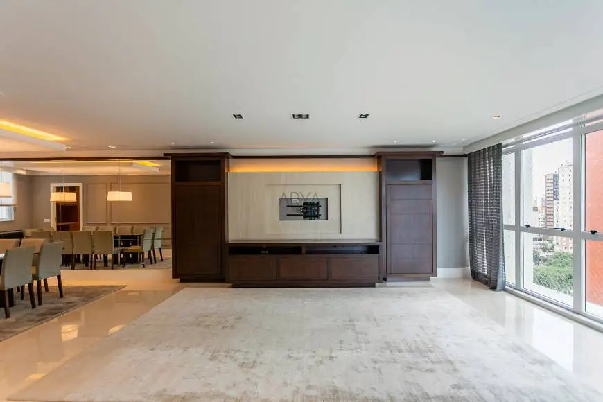 Foto 3 de Apartamento com 4 Quartos à venda, 310m² em Água Verde, Curitiba