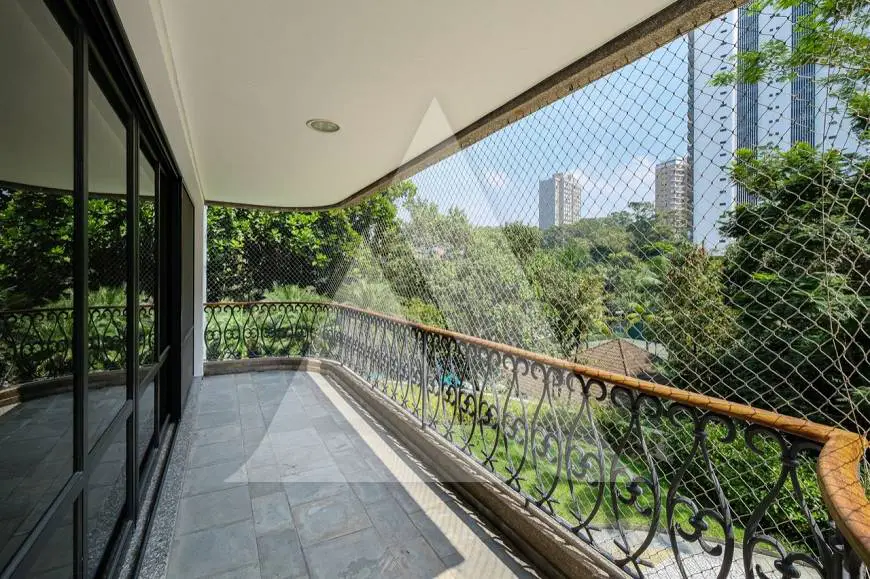 Foto 1 de Apartamento com 4 Quartos para alugar, 296m² em Alto Da Boa Vista, São Paulo
