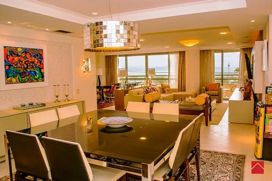 Foto 1 de Apartamento com 4 Quartos para venda ou aluguel, 288m² em Beira Mar, Florianópolis