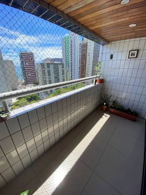 Foto 1 de Apartamento com 4 Quartos à venda, 145m² em Boa Viagem, Recife