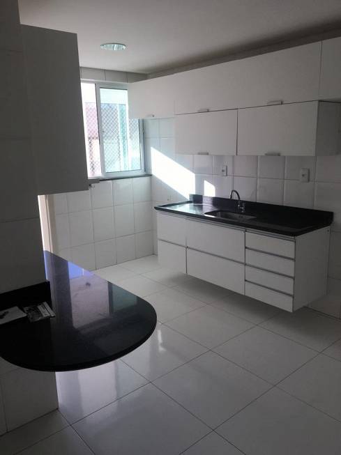 Foto 2 de Apartamento com 4 Quartos para alugar, 170m² em Braga, Cabo Frio