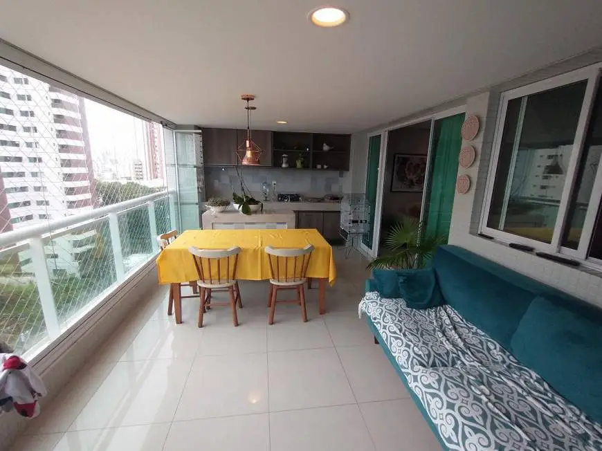 Foto 1 de Apartamento com 4 Quartos à venda, 152m² em Caminho Das Árvores, Salvador