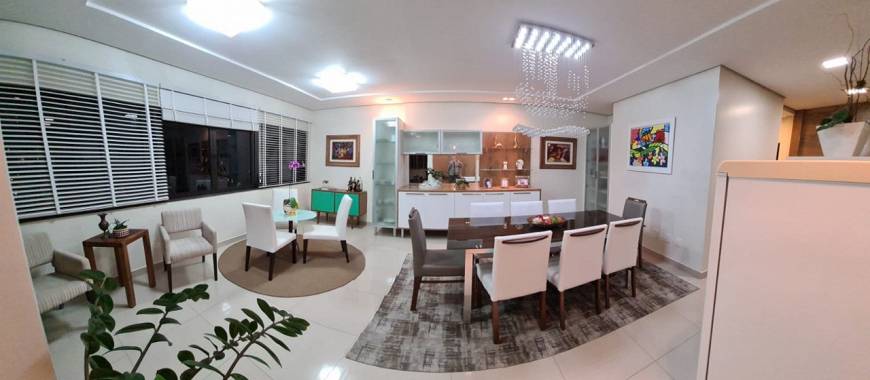 Foto 2 de Apartamento com 4 Quartos à venda, 278m² em Centro, Florianópolis