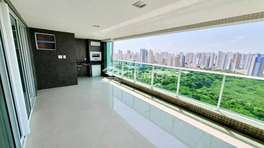 Foto 1 de Apartamento com 4 Quartos à venda, 233m² em Cocó, Fortaleza