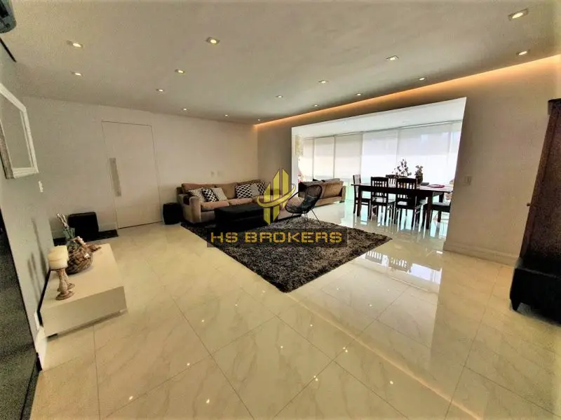 Foto 2 de Apartamento com 4 Quartos à venda, 140m² em Granja Julieta, São Paulo