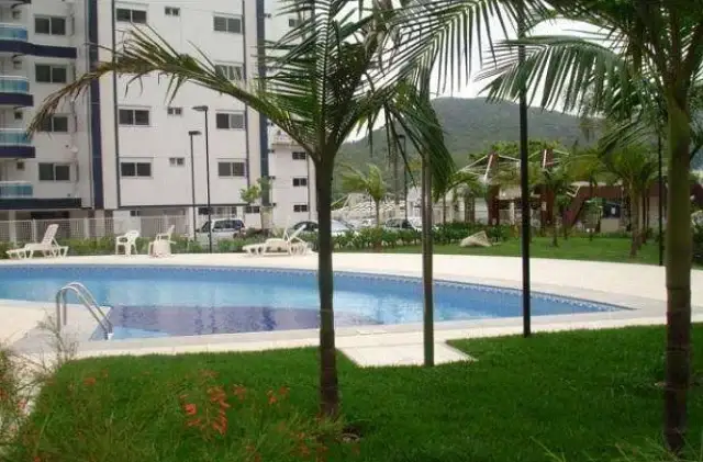 Foto 1 de Apartamento com 4 Quartos à venda, 120m² em Itacorubi, Florianópolis