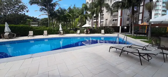 Foto 5 de Apartamento com 4 Quartos à venda, 120m² em Itacorubi, Florianópolis