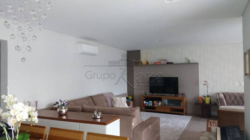 Foto 1 de Apartamento com 4 Quartos à venda, 289m² em Jardim das Colinas, São José dos Campos