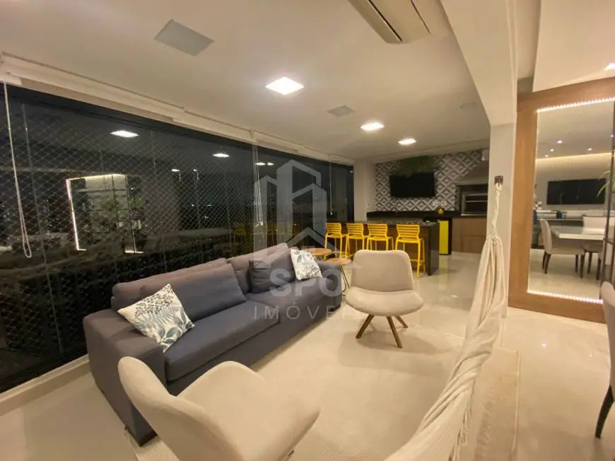 Foto 1 de Apartamento com 4 Quartos para alugar, 196m² em Jardim Marajoara, São Paulo