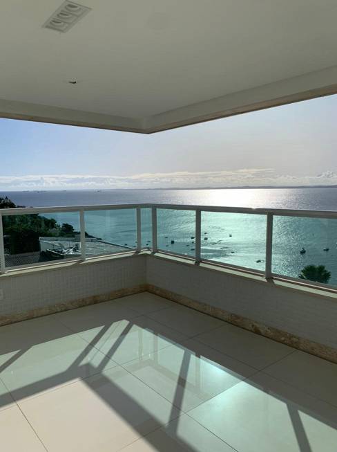 Foto 1 de Apartamento com 4 Quartos para alugar, 286m² em Ladeira da Barra, Salvador