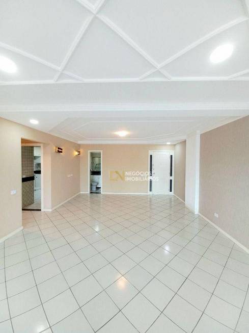 Foto 3 de Apartamento com 4 Quartos à venda, 220m² em Lagoa Nova, Natal