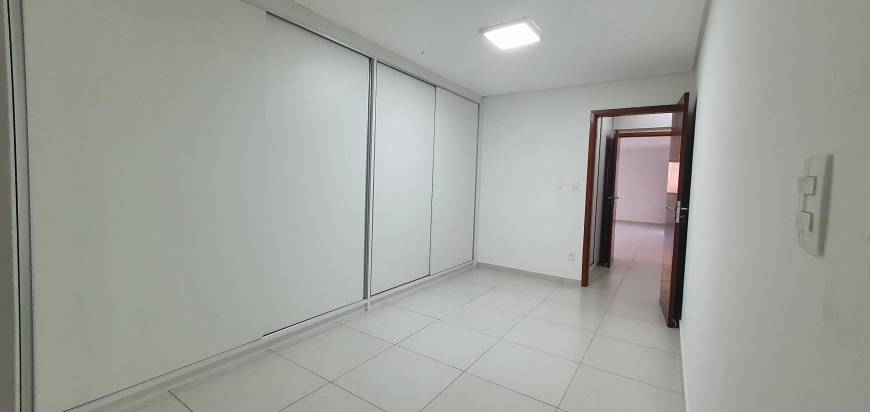 Foto 5 de Apartamento com 4 Quartos para alugar, 245m² em Manaíra, João Pessoa