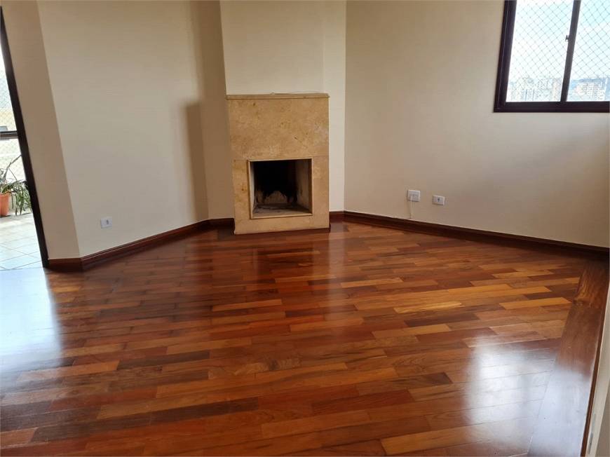 Foto 5 de Apartamento com 4 Quartos para venda ou aluguel, 220m² em Moema, São Paulo