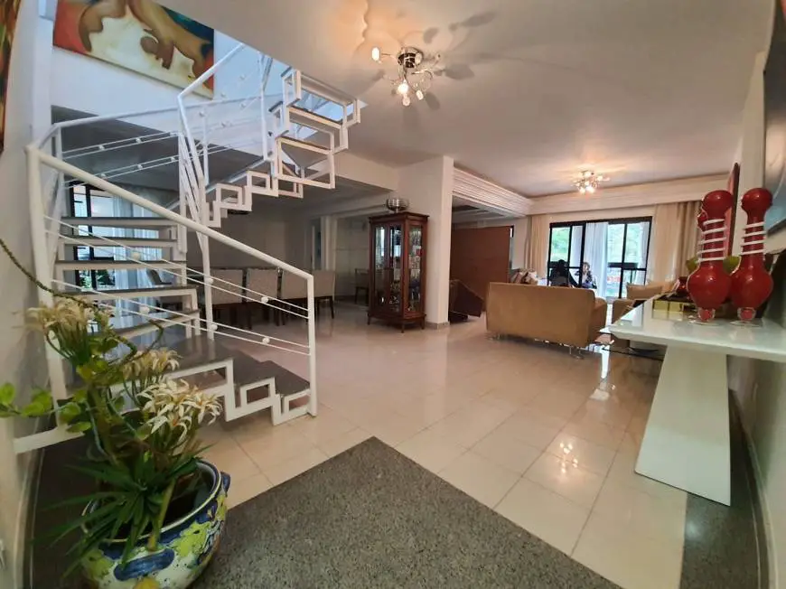 Foto 1 de Apartamento com 4 Quartos à venda, 360m² em Praia da Costa, Vila Velha