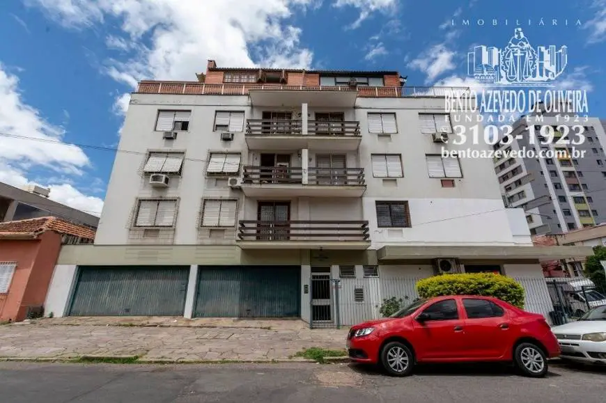 Foto 1 de Apartamento com 4 Quartos à venda, 96m² em Santana, Porto Alegre