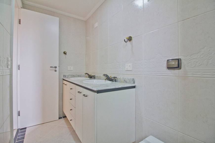 Foto 4 de Apartamento com 4 Quartos à venda, 140m² em Saúde, São Paulo