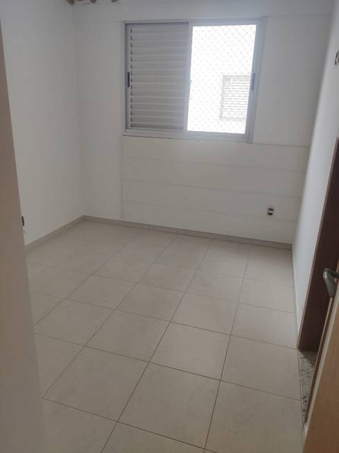 Foto 4 de Apartamento com 4 Quartos à venda, 116m² em Setor Bueno, Goiânia