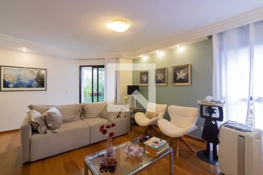 Foto 3 de Apartamento com 4 Quartos para alugar, 150m² em Vila Olímpia, São Paulo