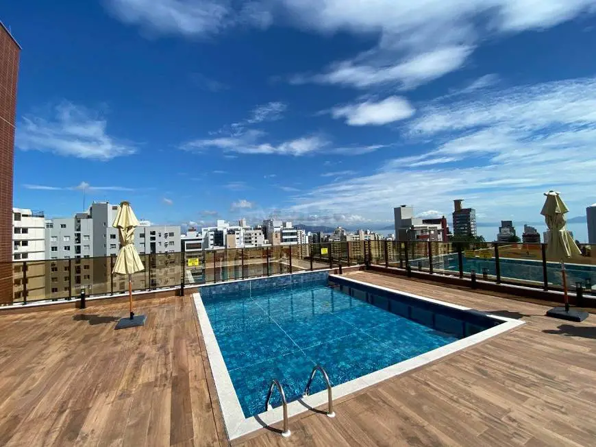 Foto 2 de Apartamento com 5 Quartos à venda, 180m² em Centro, Florianópolis