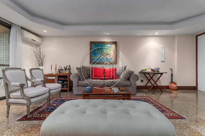Foto 4 de Apartamento com 5 Quartos à venda, 260m² em Leblon, Rio de Janeiro