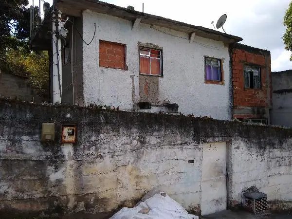 Foto 1 de Casa com 1 Quarto à venda, 272m² em Galo Branco, São Gonçalo