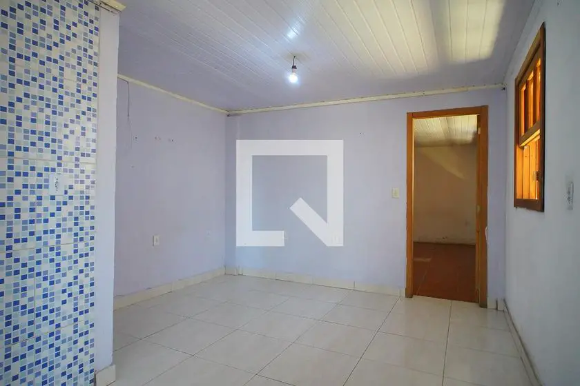 Foto 1 de Casa com 1 Quarto para alugar, 32m² em Rubem Berta, Porto Alegre