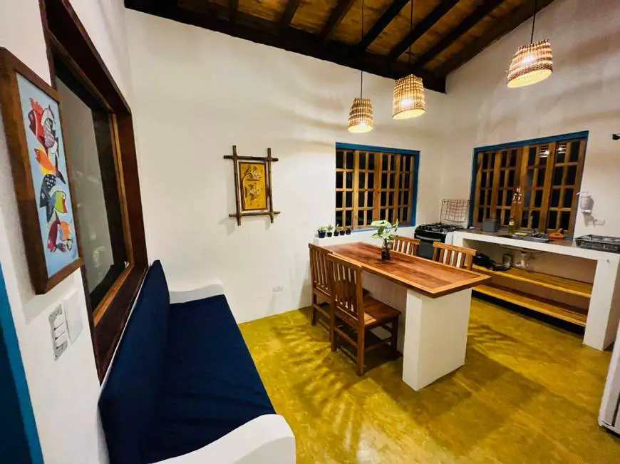 Foto 1 de Casa com 2 Quartos para alugar, 50m² em Camburi, São Sebastião