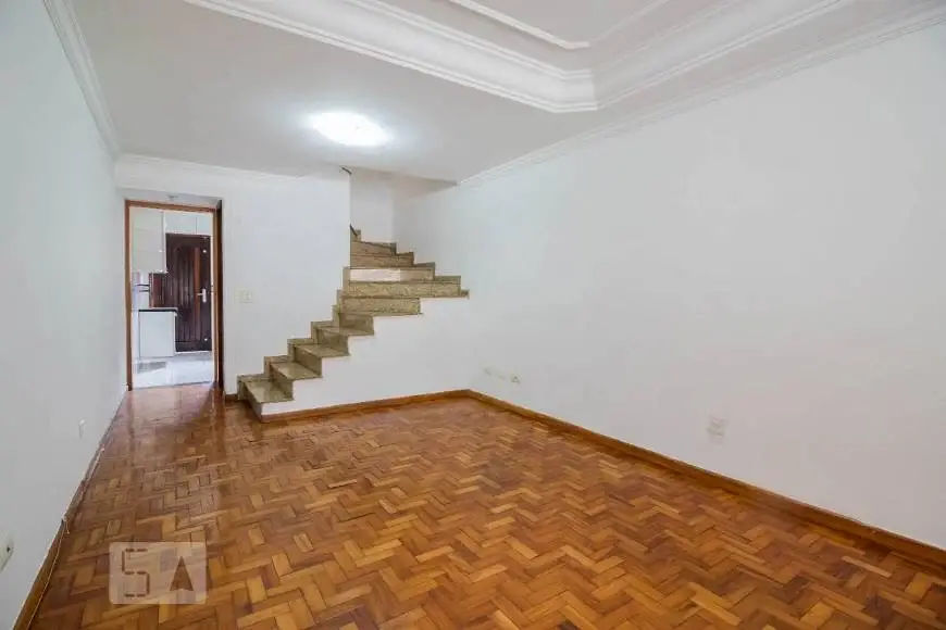 Foto 1 de Casa com 2 Quartos para alugar, 104m² em Campo Grande, São Paulo