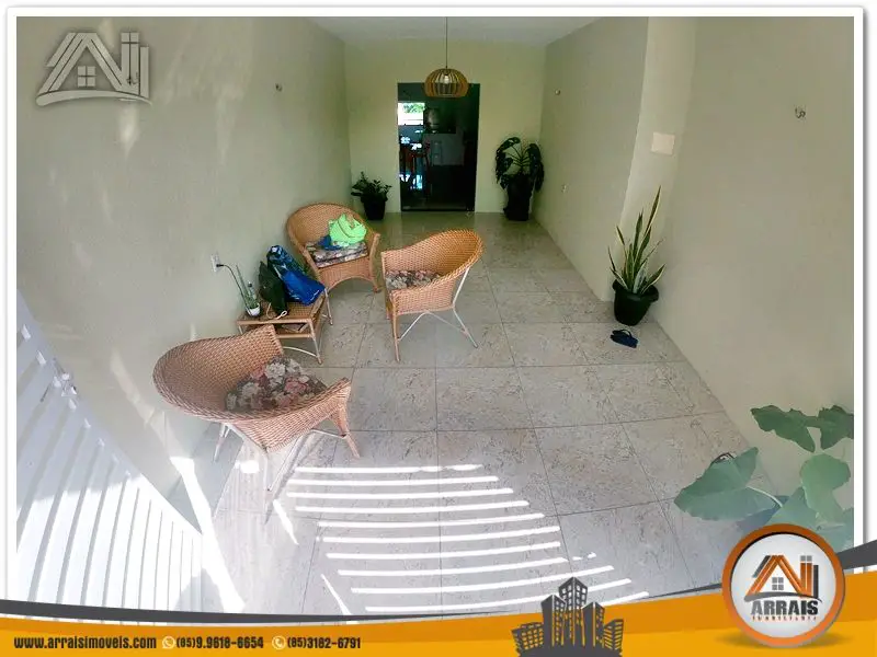 Foto 2 de Casa com 2 Quartos à venda, 178m² em Castelão, Fortaleza