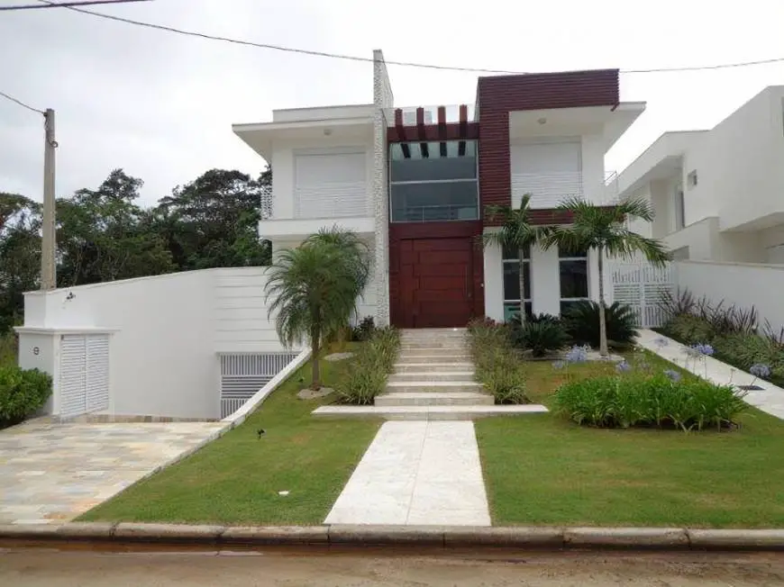 Foto 1 de Casa com 2 Quartos à venda, 90m² em Chacara Quiriri, Carapicuíba