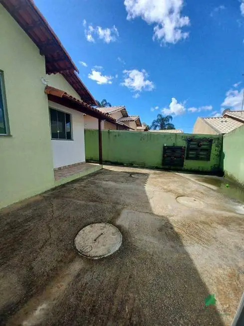 Foto 3 de Casa com 2 Quartos para alugar, 80m² em Chácaras Maria Antonieta, Mário Campos