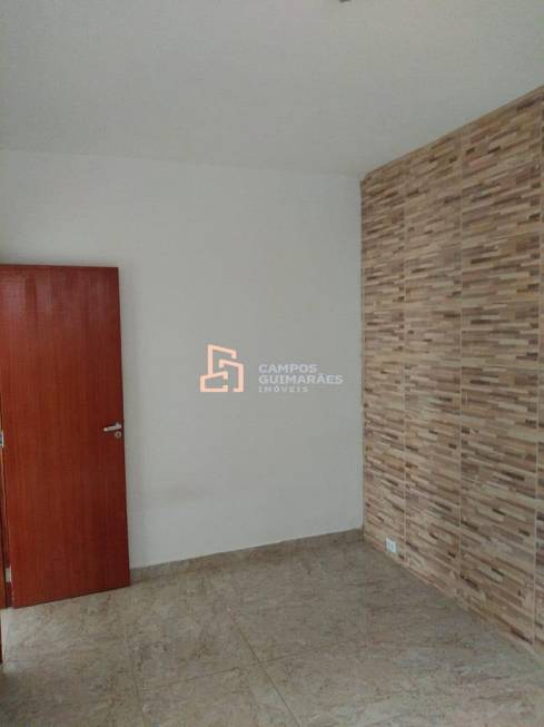 Foto 5 de Casa com 2 Quartos para alugar, 65m² em Diamante, Belo Horizonte
