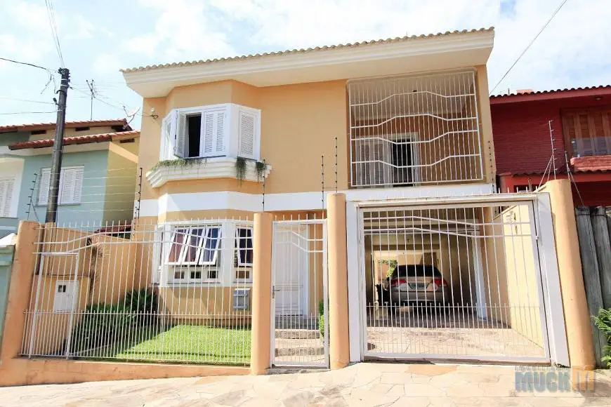 Foto 1 de Casa com 2 Quartos à venda, 228m² em Igara, Canoas
