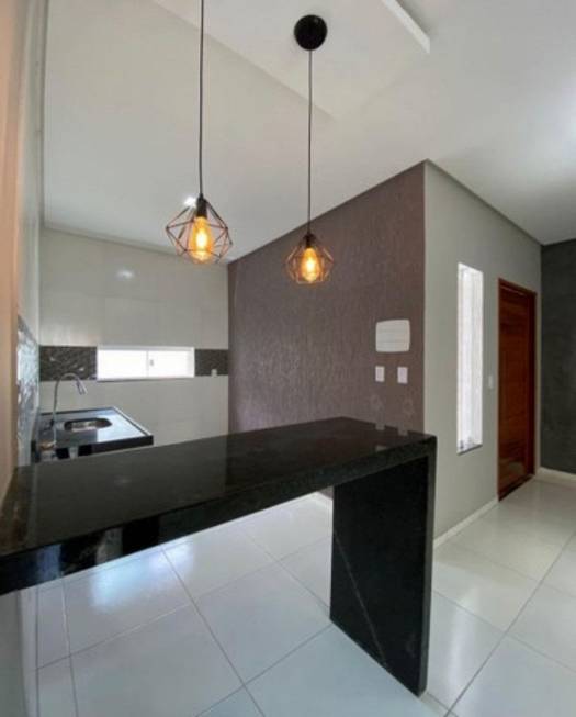 Foto 4 de Casa com 2 Quartos à venda, 132m² em Jabour, Vitória