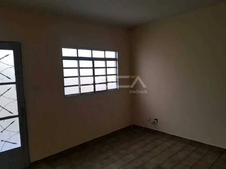 Foto 4 de Casa com 2 Quartos para alugar, 120m² em Jardim Dona Francisca, São Carlos