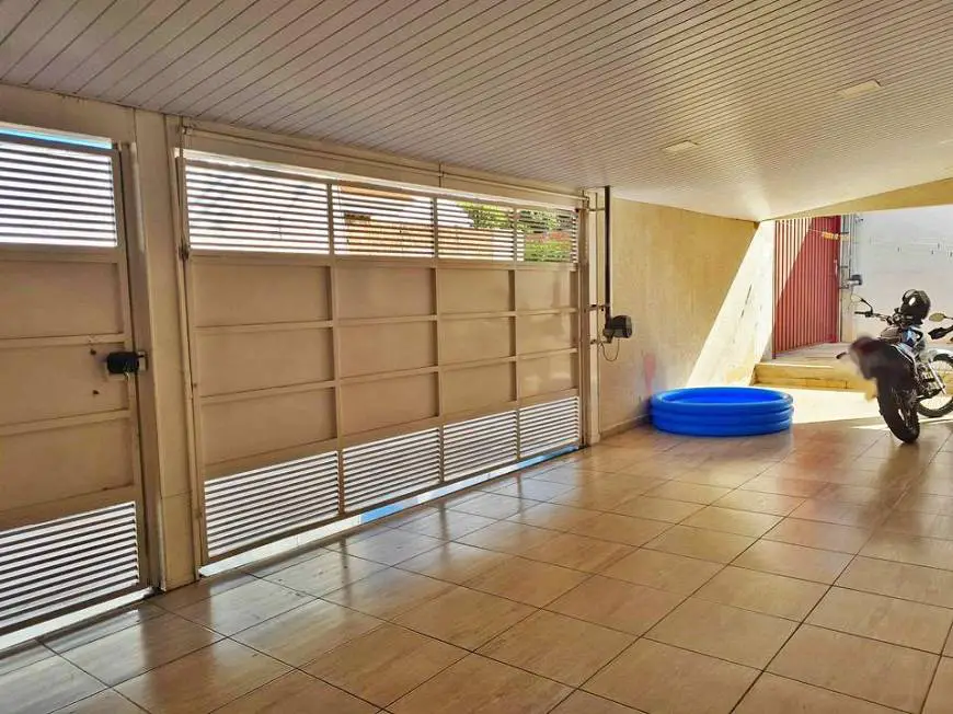 Foto 1 de Casa com 2 Quartos à venda, 156m² em Jardim Santa Antonieta, Marília