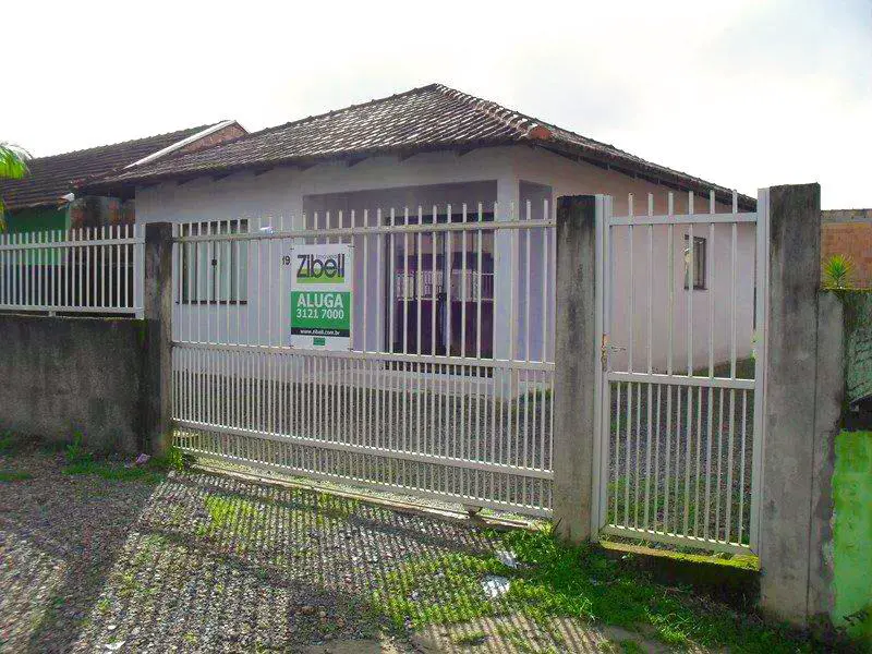 Foto 1 de Casa com 2 Quartos para alugar, 60m² em Morro do Meio, Joinville