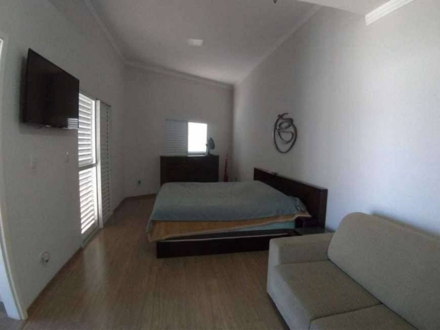 Foto 3 de Casa com 2 Quartos à venda, 50m² em Piatã, Salvador