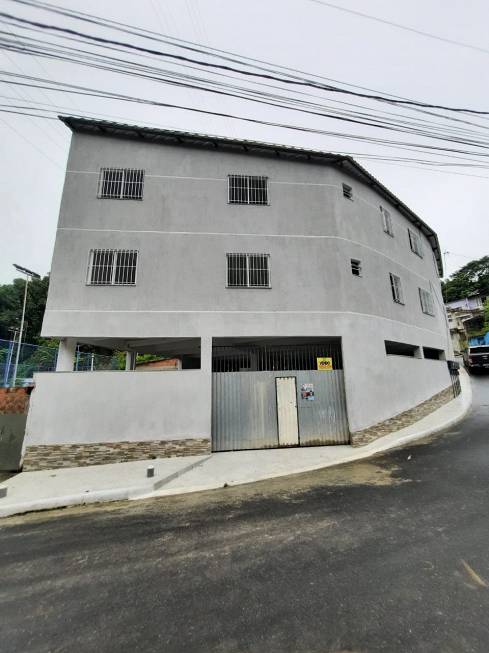 Foto 1 de Casa com 2 Quartos à venda, 150m² em Santa Cruz da Serra, Duque de Caxias
