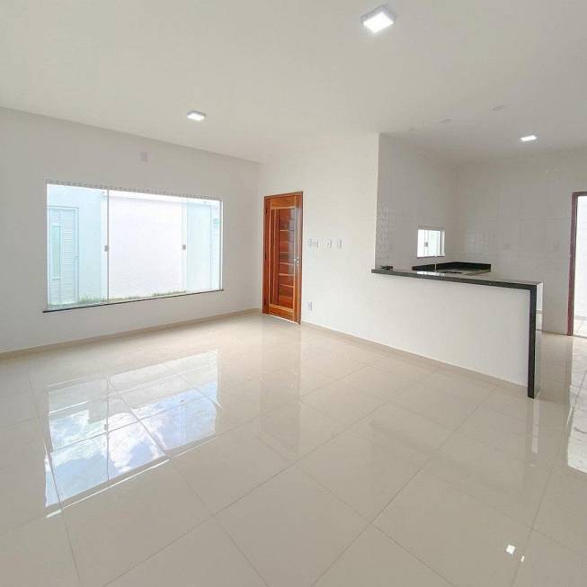 Foto 3 de Casa com 2 Quartos à venda, 100m² em Sao Gerardo, Fortaleza