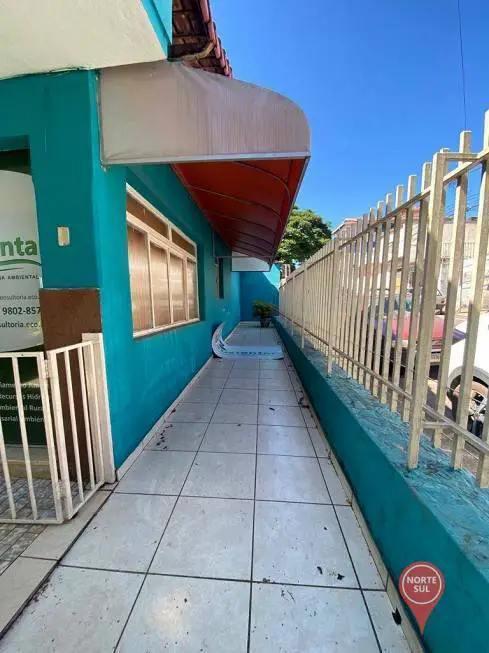 Foto 1 de Casa com 2 Quartos para alugar, 320m² em São Sebastião, Brumadinho