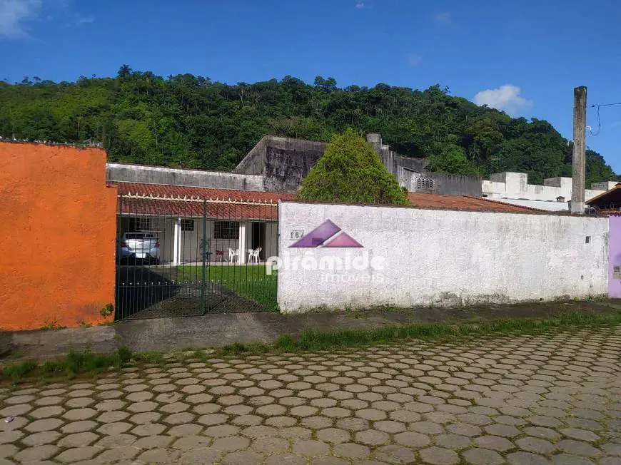 Foto 1 de Casa com 2 Quartos à venda, 100m² em Sumaré, Caraguatatuba