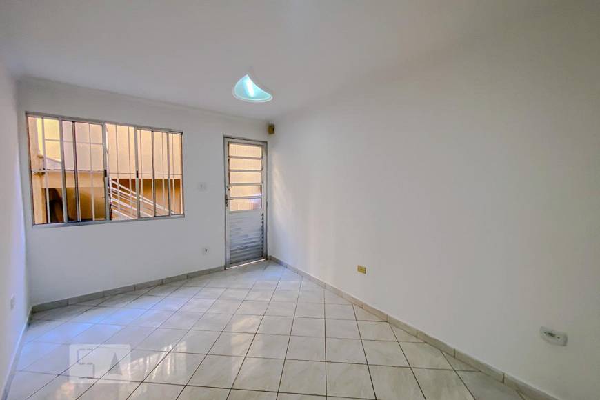 Foto 3 de Casa com 2 Quartos para alugar, 70m² em Vila Formosa, São Paulo