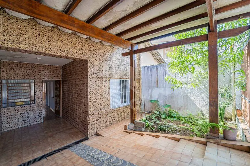 Foto 1 de Casa com 2 Quartos à venda, 89m² em Vila Marari, São Paulo