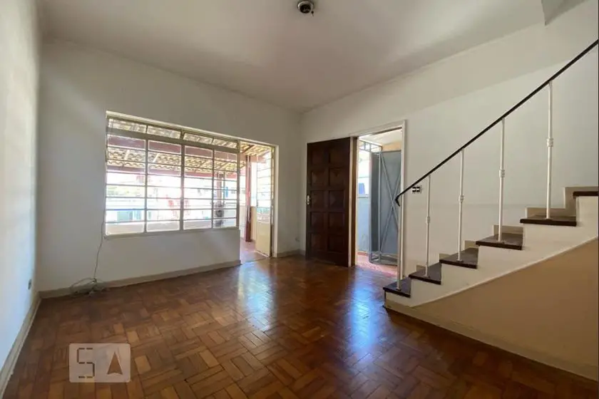 Foto 1 de Casa com 2 Quartos para alugar, 200m² em Vila Sônia, São Paulo