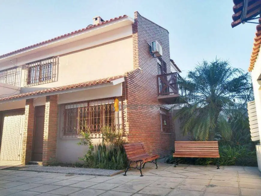 Foto 3 de Casa com 3 Quartos para alugar, 120m² em Areal, Pelotas