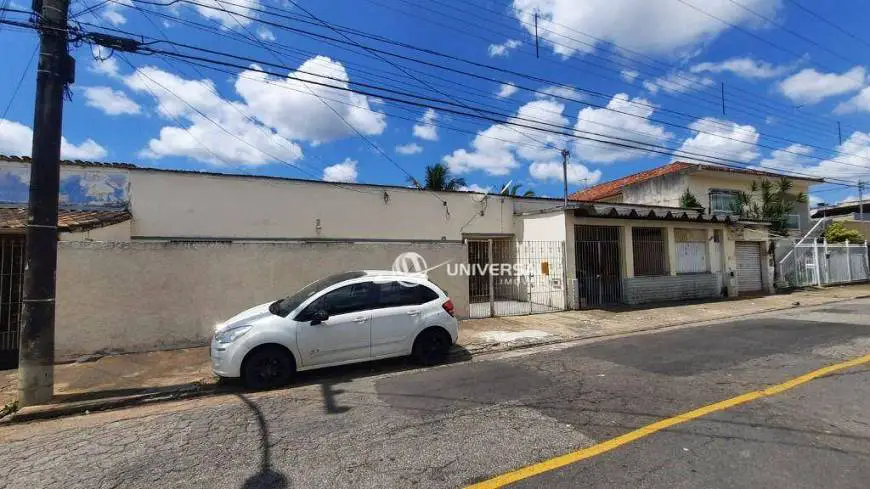 Foto 1 de Casa com 3 Quartos à venda, 214m² em Bairu, Juiz de Fora