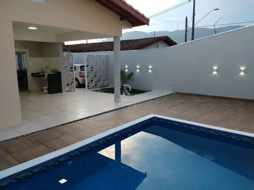 Foto 1 de Casa com 3 Quartos à venda, 145m² em Balneario Florida, Praia Grande